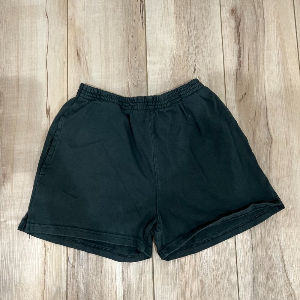 Brandy Melville Rosa Sweatshorts